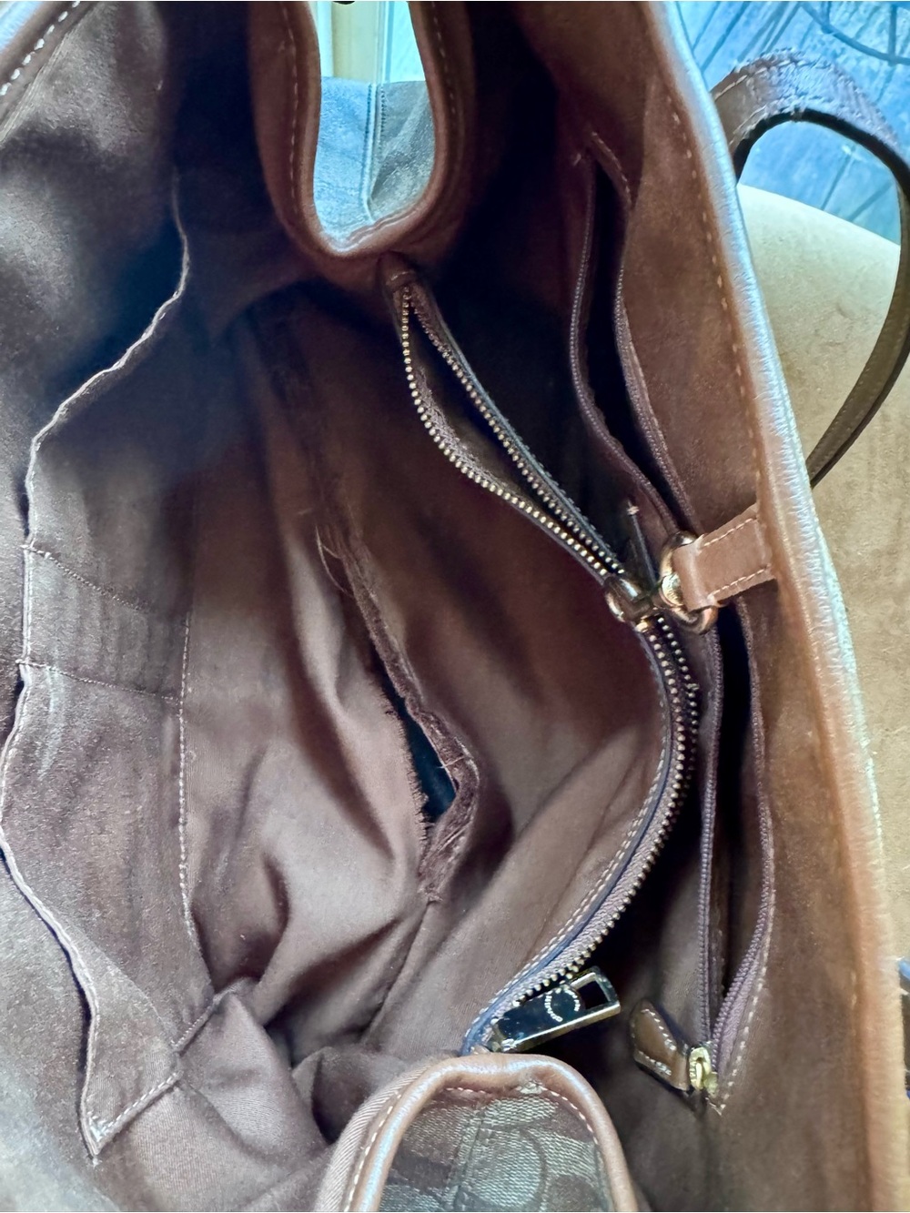 Coach Drawstring Carryall in Signature Canvas - Picture 11 of 11